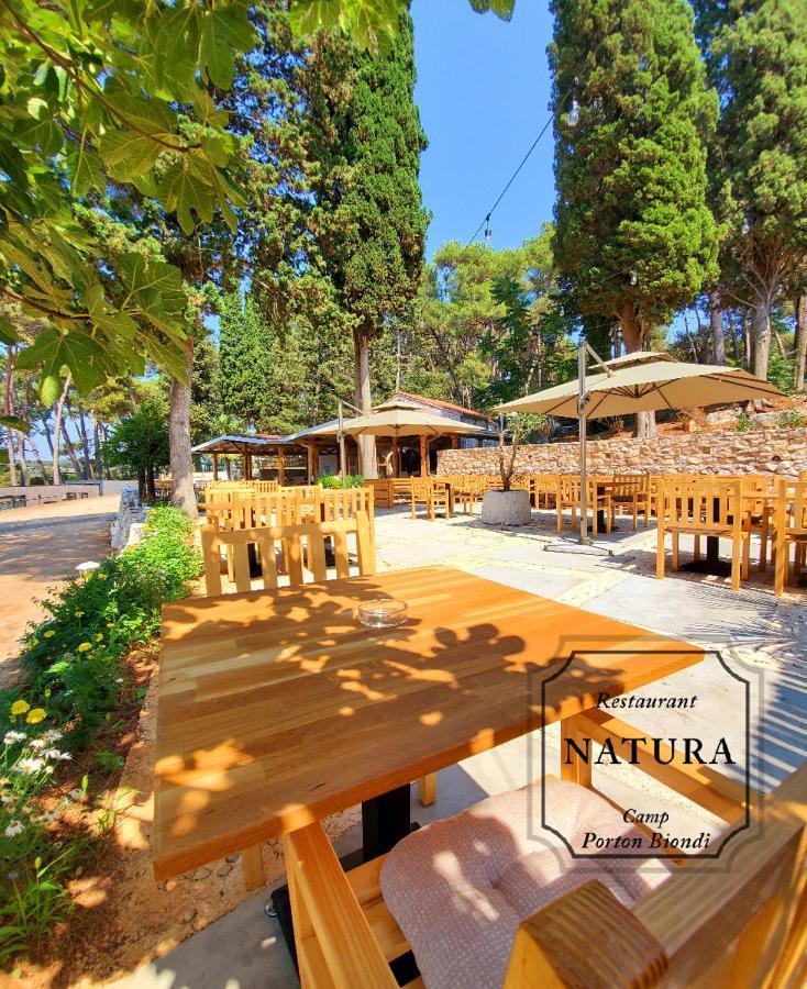 Pineta Mobile Home In Porton Biondi Camp Ρόβινι Εξωτερικό φωτογραφία